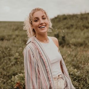 Meet your Posher, Lilli